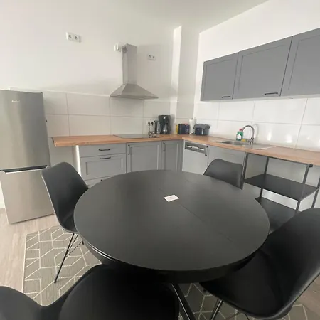 Deluxe Ruhr Oase, Neubau, 4 Personen, Parkplatz,